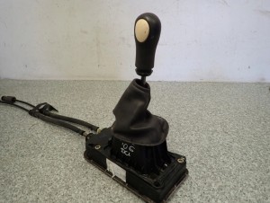 NISSAN MICRA K12 1.5 DCI LINKI ZMIANY BIEGÓW LEWAREK 4/6 MINIATURA