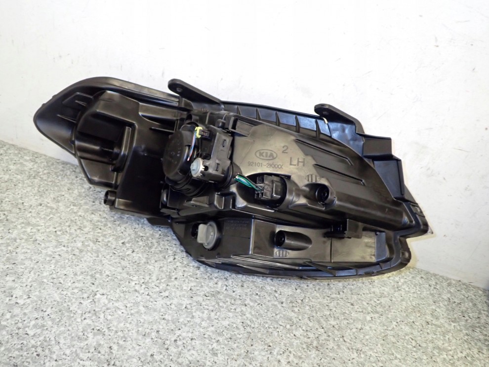 KIA SOUL I 09-11 REFLEKTOR PRZEDNI LEWY LAMPA PRZEDNIA LEWA EUROPA 9/12