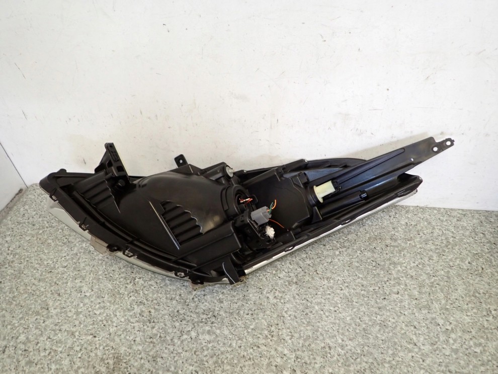 SUZUKI SWIFT MK7 10-16 REFLEKTOR PRZEDNI PRAWY LAMPA PRZÓD EUROPA 5/6