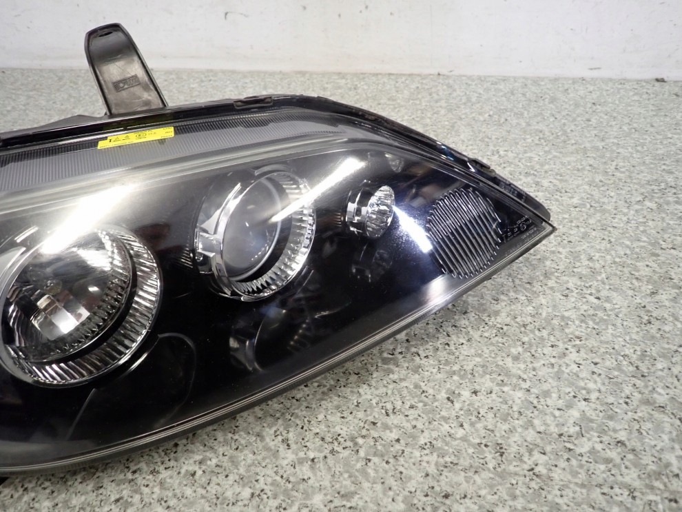 MAZDA2 MAZDA 2 05-07 LAMPA PRZEDNIA PRAWA REFLEKTOR 5/11