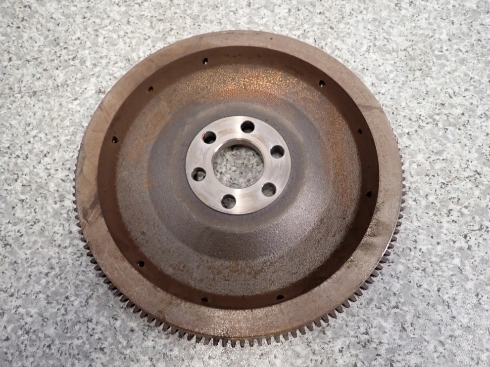 MITSUBISHI COLT 04-12 1.3 BENZYNA KOŁO ZAMACHOWE 3/4