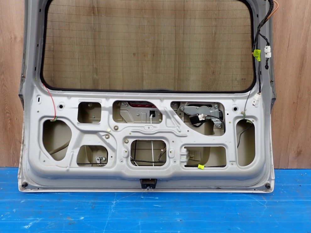 CHEVROLET NUBIRA KOMBI 03- KLAPA BAGAŻNIKA SZYBA GCY 11/11