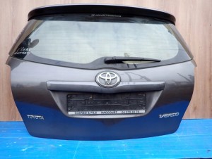 TOYOTA VERSO 09-13 KLAPA BAGAŻNIKA SZYBA TYLNA 1G3 8/11 MINIATURA