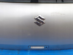SUZUKI SWIFT MK6 04-09 KLAPA BAGAŻNIKA SZYBA TYLNA ZCC 8/12 MINIATURA