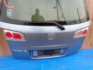 MAZDA2 MAZDA 2 DY 02-07 KLAPA BAGAŻNIKA 14/16 MINIATURA