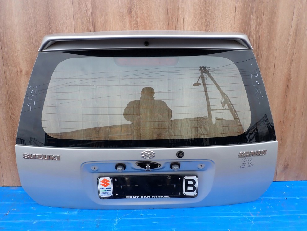 SUZUKI IGNIS 00-03 KLAPA BAGAŻNIKA SZYBA TYLNA Z2S 1/9