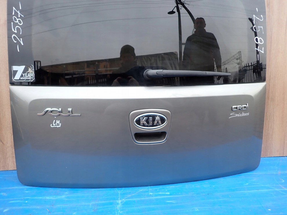 KIA SOUL I 09-11 KLAPA BAGAŻNIKA SZYBA IM 9/13