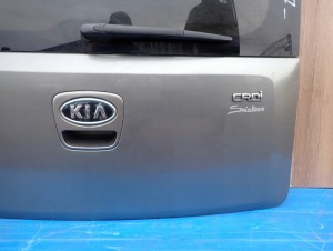 KIA SOUL I 09-11 KLAPA BAGAŻNIKA SZYBA IM 8/13 MINIATURA