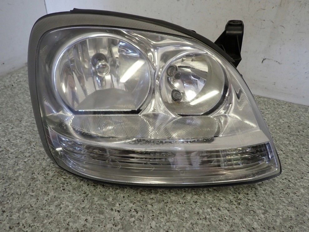 NISSAN ALMERA TINO 03-06 REFLEKTOR PRZEDNI PRAWA LAMPA PRZÓD 5/9