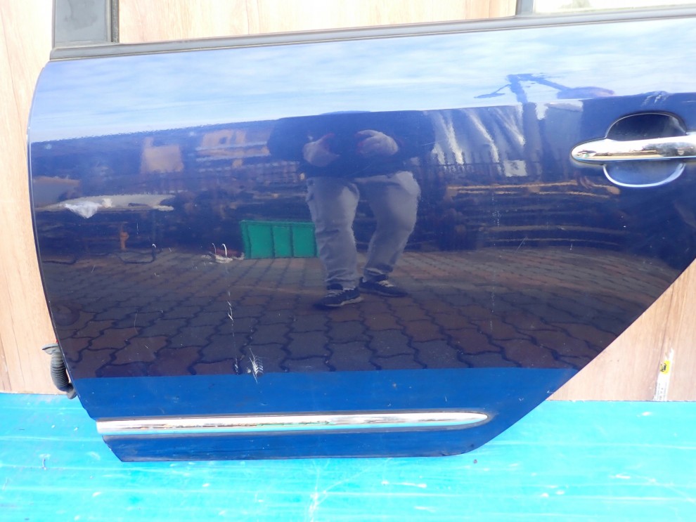 KIA CARENS III 06-11 DRZWI TYLNE LEWE K5 7/13