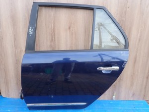 KIA CARENS III 06-11 DRZWI TYLNE LEWE K5