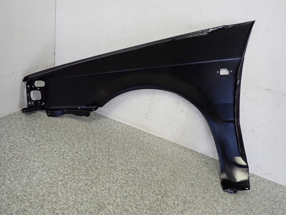 MAZDA 323 BF 85-88 BŁOTNIK PRZEDNI PRAWY 7/9