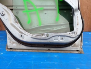 MAZDA2 MAZDA 2 DY 02-07 DRZWI TYLNE LEWE 27P 12/12 MINIATURA