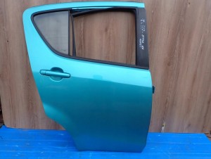 SUZUKI SPLASH 08-14 DRZWI TYLNE PRAWE ZKCE