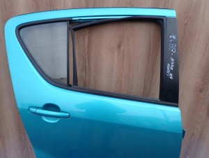 SUZUKI SPLASH 08-14 DRZWI TYLNE PRAWE ZKCE 2/11 MINIATURA