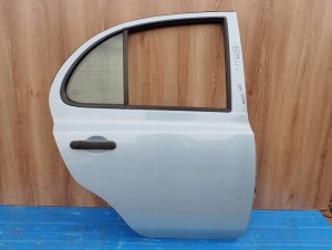 NISSAN MICRA K12 03-10 5d DRZWI TYLNE PRAWE B32G