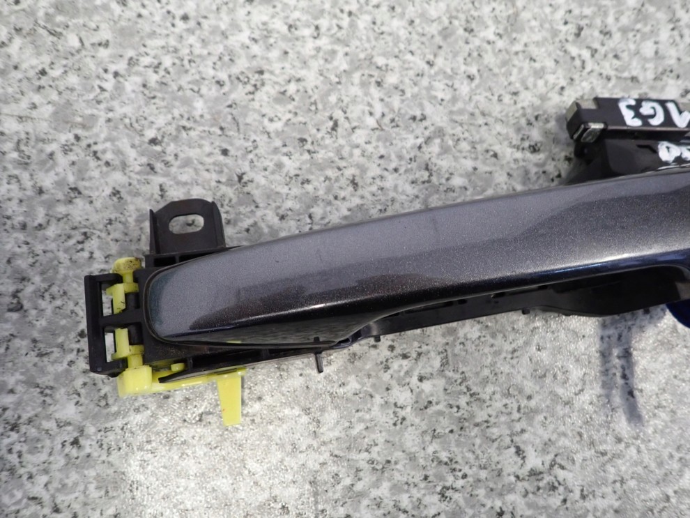 TOYOTA VERSO 09-13 KLAMKA DRZWI TYLNA LEWA 3/7