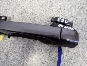 TOYOTA VERSO 09-13 KLAMKA DRZWI TYLNA LEWA 4/7 MINIATURA