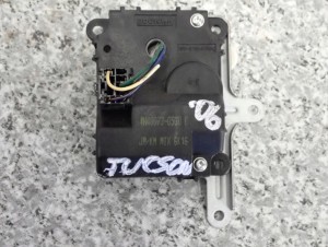 HYUNDAI TUCSON 04-10 SILNICZEK NAGRZEWNICY NAWIEWU H40073-0530C MIX 6K16