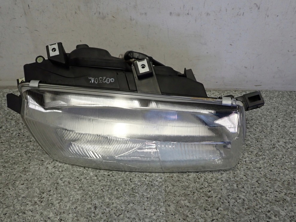 HONDA ACCORD CC 93-95 LAMPA PRZEDNIA PRAWA REFLEKTOR PRZEDNI PRAWY 5/8