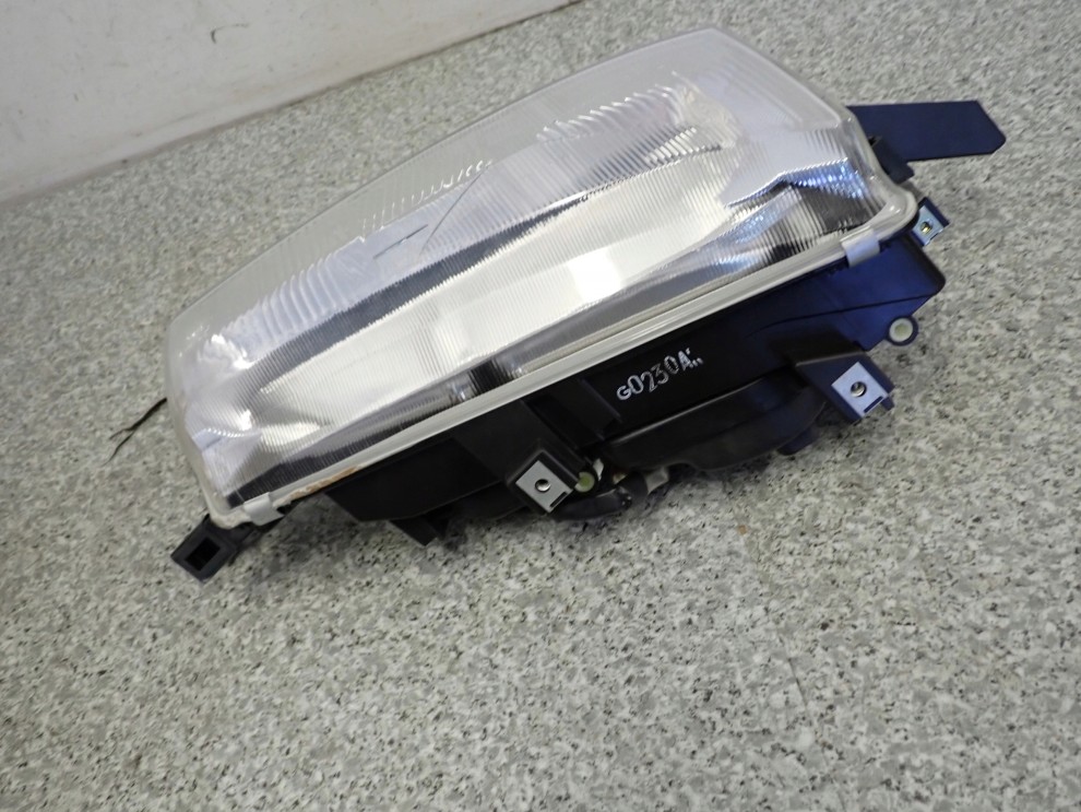 HONDA ACCORD CC 93-95 LAMPA PRZEDNIA PRAWA REFLEKTOR PRZEDNI PRAWY 6/8