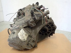 TOYOTA COROLLA E12 1.4 D4D 04- SKRZYNIA BIEGÓW PÓŁ-AUTOMAT 6/9 MINIATURA