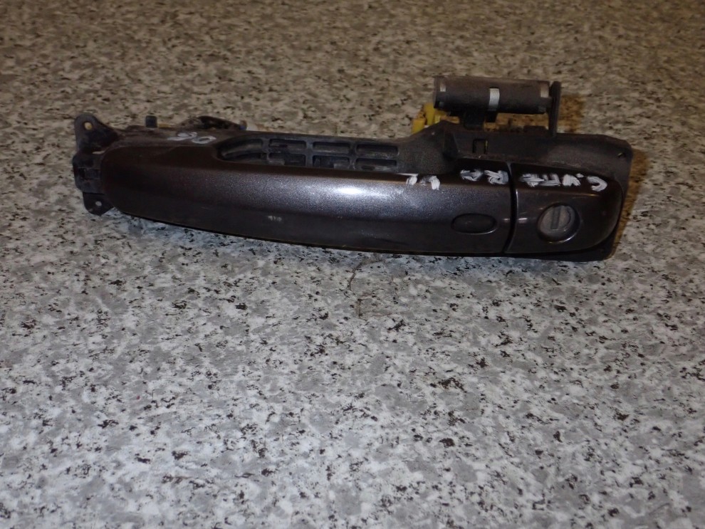 GRAND VITARA II 05-12 KLAMKA PRZEDNIA LEWA KEYLESS 3/6