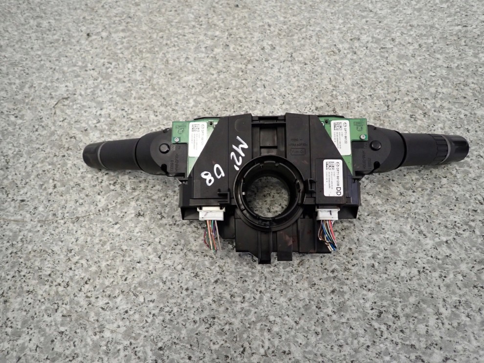 MAZDA2 MAZDA 2 08- DE PRZEŁĄCZNIK ZESPOLONY ŚWIATEŁ WYCIERACZEK 5/7