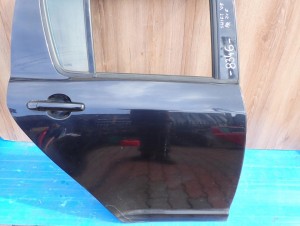 SUZUKI SWIFT 5d MK6 04-09 DRZWI TYLNE PRAWE ZCE 6/8 MINIATURA