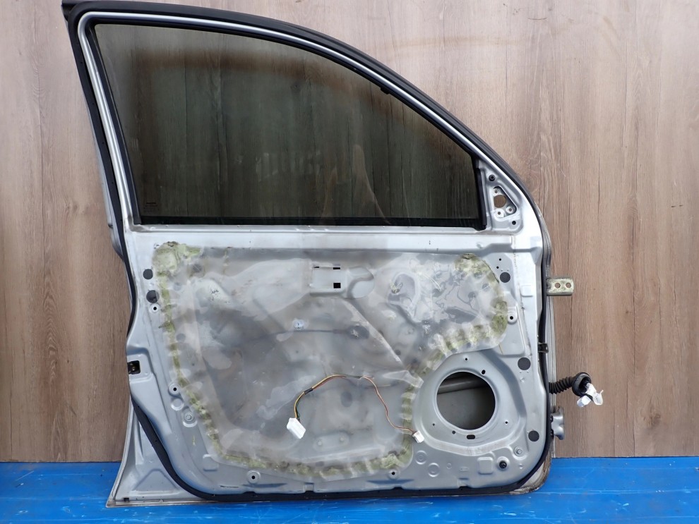 NISSAN MICRA K12 03-10 5d DRZWI PRZEDNIE LEWE KY0 5/6