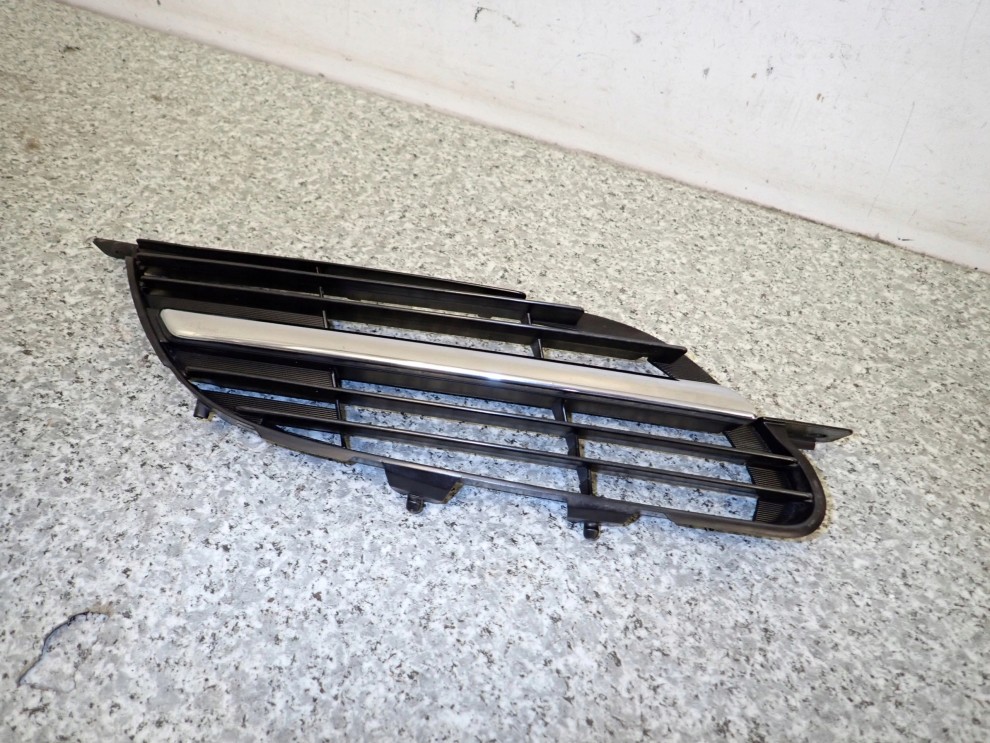 NISSAN ALMERA TINO 00-06 ATRAPA PRZEDNIA PRAWA 4/6