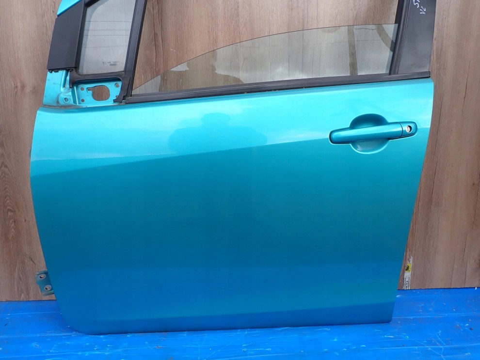 SUZUKI SPLASH 08-14 DRZWI PRZEDNIE LEWE ZKC 4/12