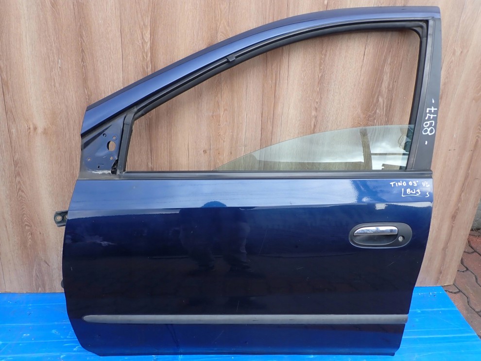 NISSAN ALMERA TINO DRZWI PRZEDNIE LEWE BW9 8/12