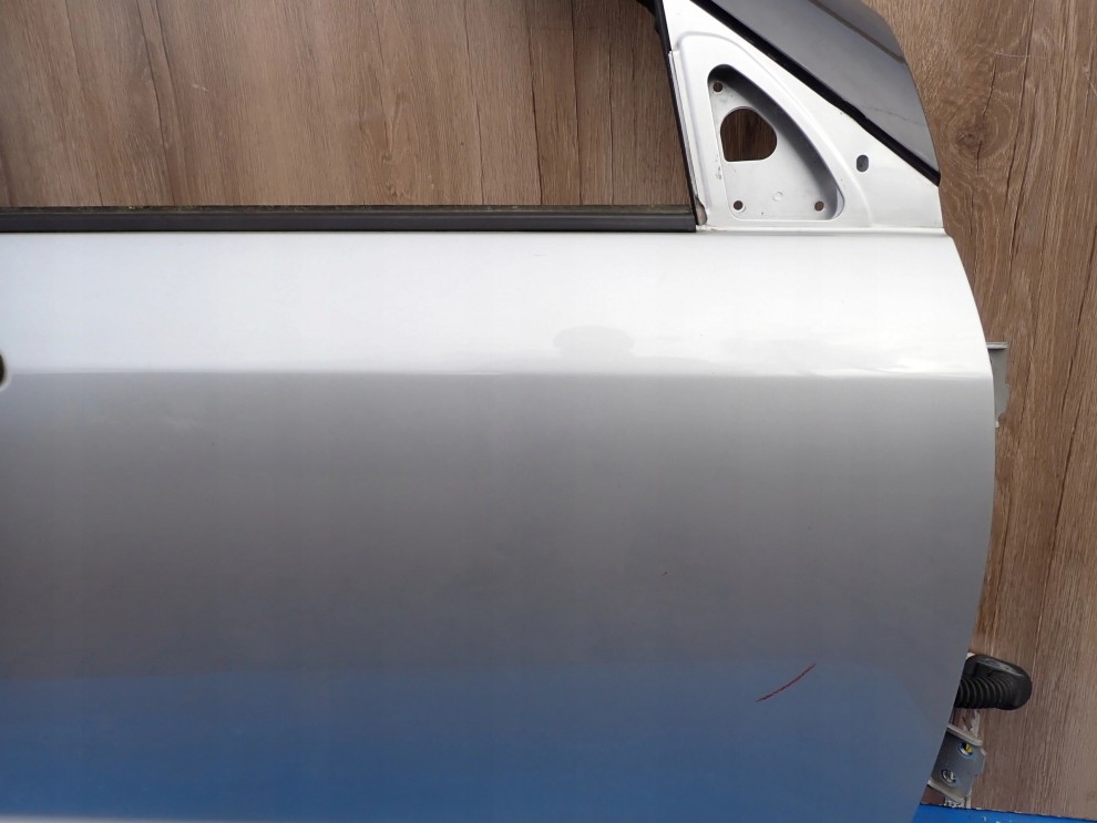 SUZUKI SWIFT 5d MK6 04-09 DRZWI PRZEDNIE PRAWE ZCC 5/9