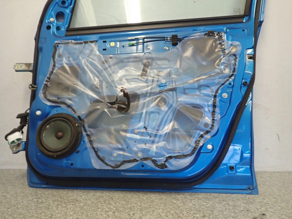 SUZUKI CELERIO 14-19 DRZWI PRZEDNIE PRAWE ZQE 16/16