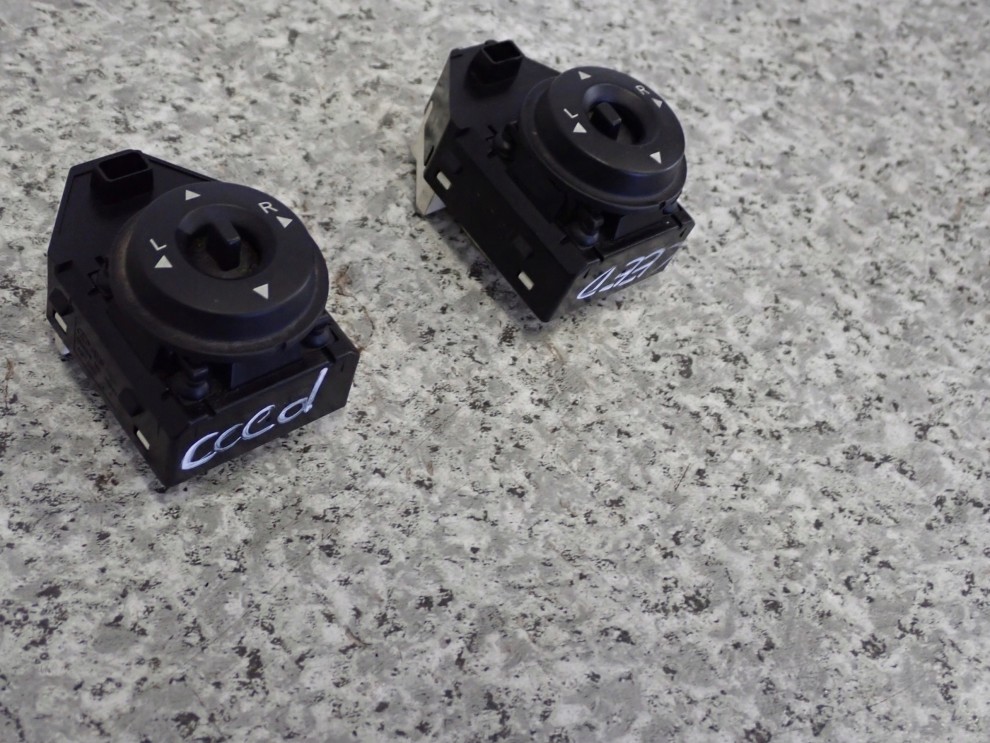 KIA CEED 06-12 PRZEŁĄCZNIK LUSTEREK 2/5