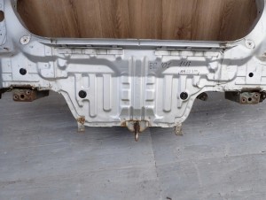 HONDA CIVIC VII EP 3D 01-05 PAS TYLNY NH623M 2/9 MINIATURA