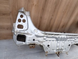 HONDA CIVIC VII EP 3D 01-05 PAS TYLNY NH623M 3/9 MINIATURA