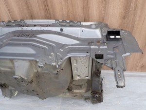 SUZUKI SWIFT MK7 10- MK7 PAS TYLNY Z WANNĄ ZCD 7/11 MINIATURA