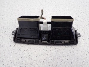 SUZUKI CELERIO 14-19 KRATKA NAWIEWU ŚRODKOWA 3/5 MINIATURA