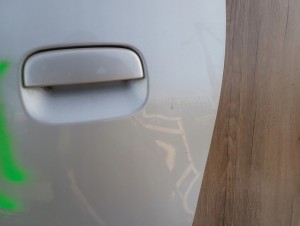 SUZUKI ALTO NISSAN PIXO 09- DRZWI TYLNE LEWE Z2S 7/13 MINIATURA