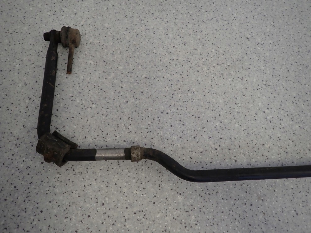 NISSAN XTRAIL T30 01-07 DRĄŻEK STABILIZATORA TYLNEGO STABILIZATOR 2/7