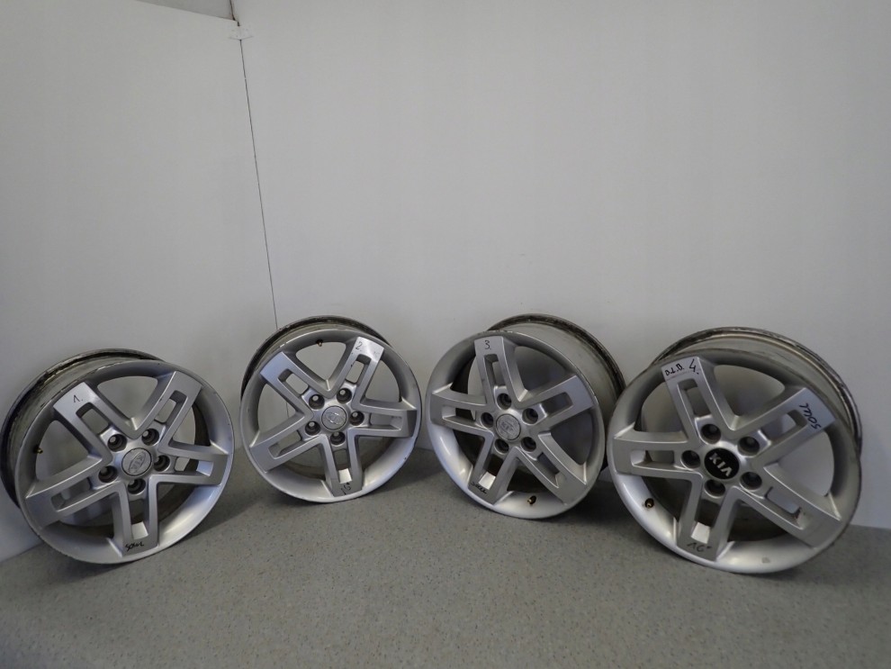 KIA SOUL 09 - FELGI ALUMINIOWE ALUFELGI KOMPLET 16\