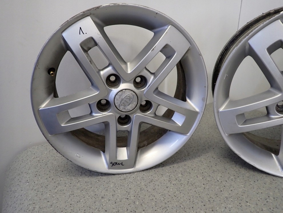 KIA SOUL 09 - FELGI ALUMINIOWE ALUFELGI KOMPLET 16\