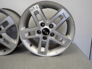 KIA SOUL 09 - FELGI ALUMINIOWE ALUFELGI KOMPLET 16\