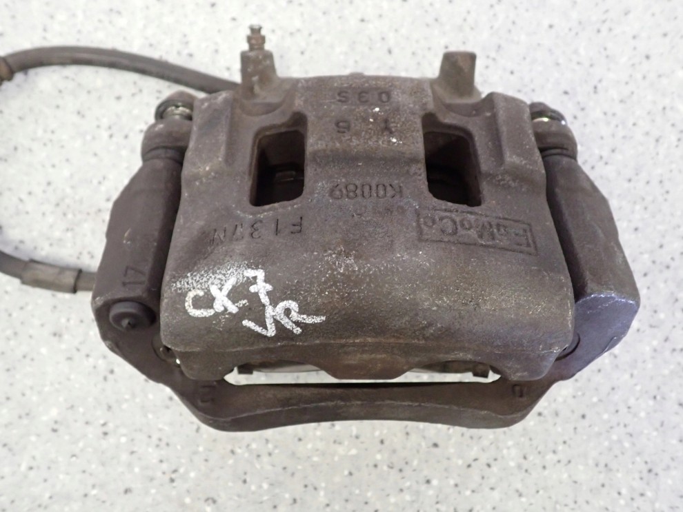 MAZDA CX7 CX-7 09- ZACISK HAMULCOWY PRZEDNI PRAWY 2/7