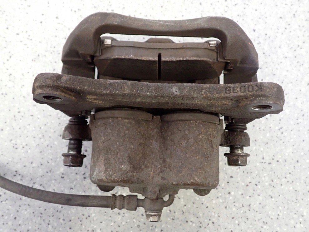 MAZDA CX7 CX-7 09- ZACISK HAMULCOWY PRZEDNI PRAWY 4/7