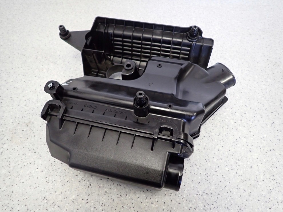 SUZUKI CELERIO 1.0i 14-19 OBUDOWA FILTRA POWIETRZA 3/4