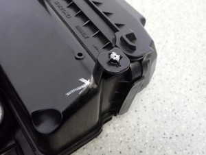 SUZUKI CELERIO 1.0i 14-19 OBUDOWA FILTRA POWIETRZA 4/4 MINIATURA