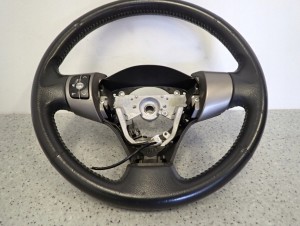 DAIHATSU CHARADE 06- KIEROWNICA MULTIFUNKCJA